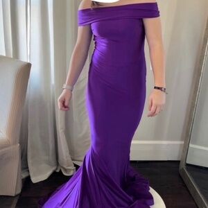 Prom / pageant dress